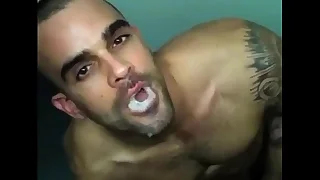 Painless Melhores Gozadas